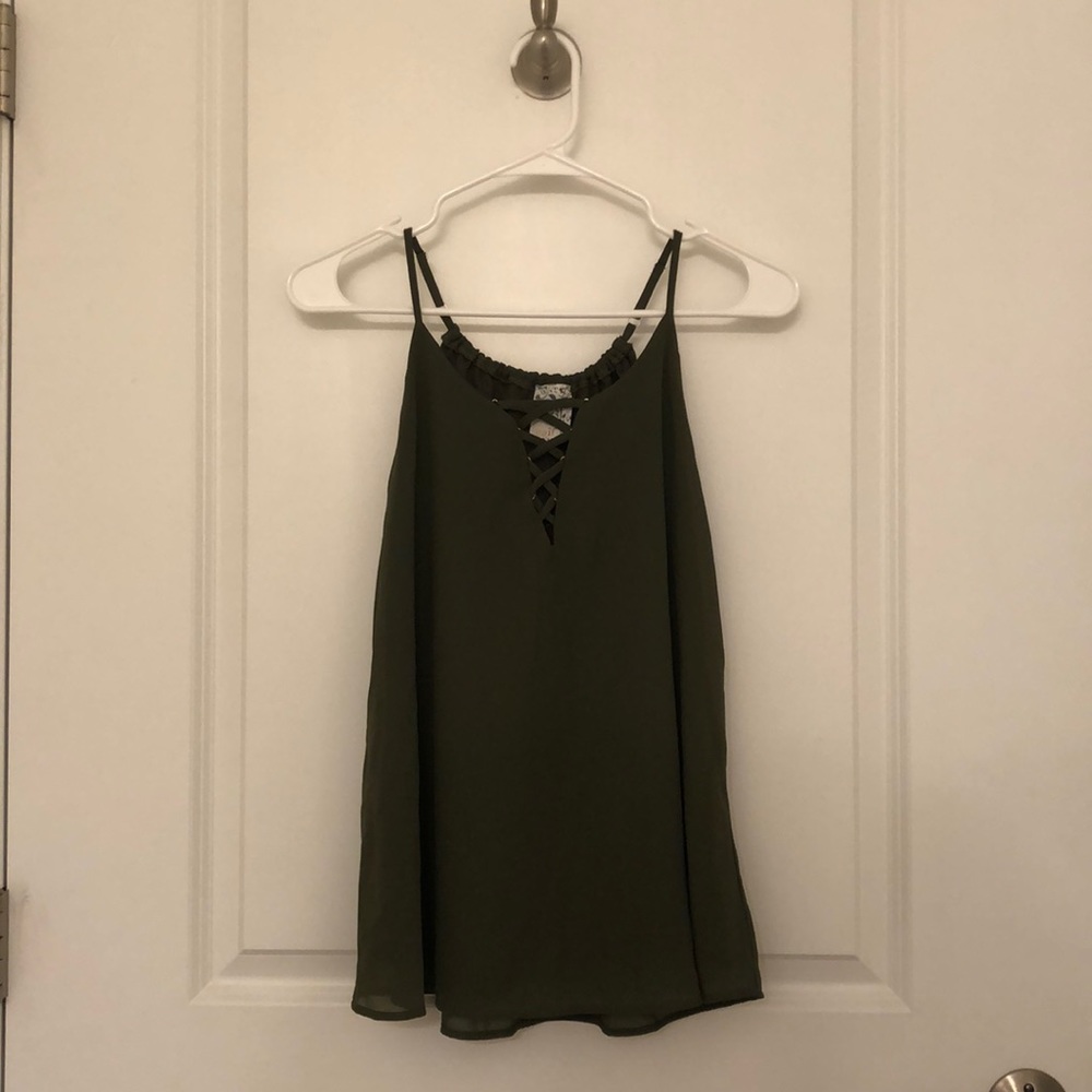 Small Green Sleeveless Blouse From Naïf